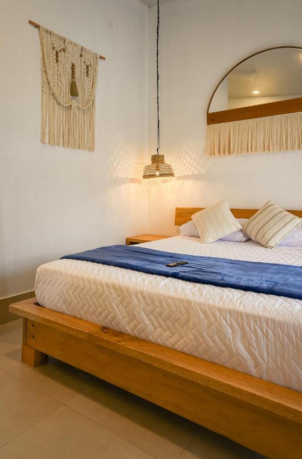Zafra'S Hotel La Troncal 외부 사진